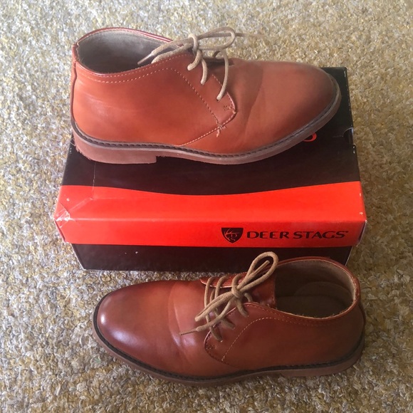 SOLD Deer Stags Boys Dress Shoes Brown Simulated Leather 2M - Picture 1 of 7